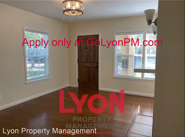 Building Photo - 1 br, 1 bath House - 2793 Freeport Blvd.