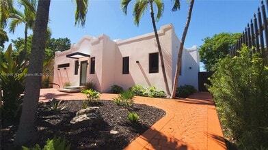 Building Photo - 819 NW 48th St