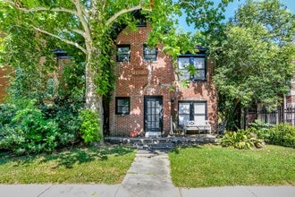 Building Photo - 2502 Driscoll St