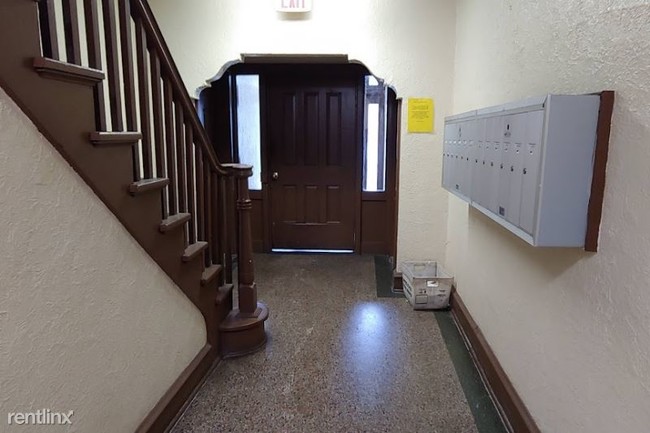 Foto del edificio - 235 E Townsend St