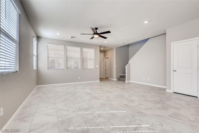 Foto del edificio - 3220 Brynley Ave