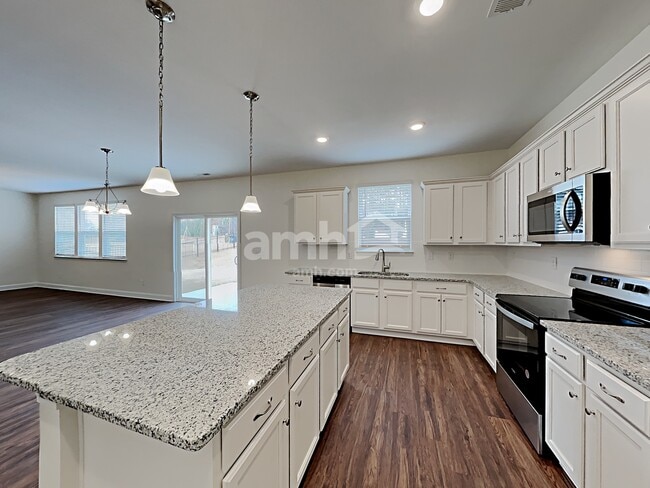 Building Photo - 1018 Bentley Pl