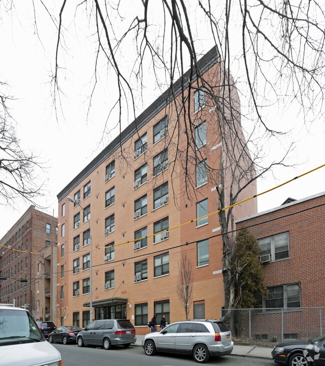 Fordham Village Apartments Bronx Ny Building Photo Fordham Village