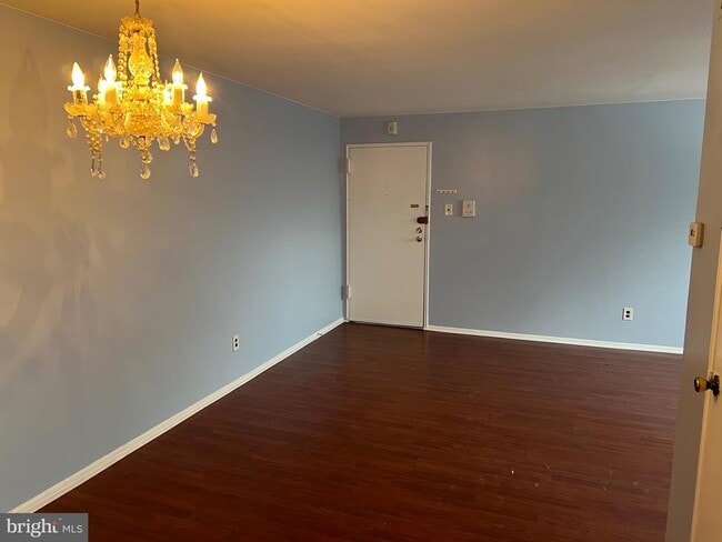 Foto del edificio - 9921 Bustleton Ave