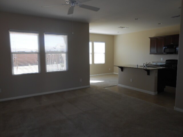 Foto del edificio - 7515 Dancing Breeze Ct