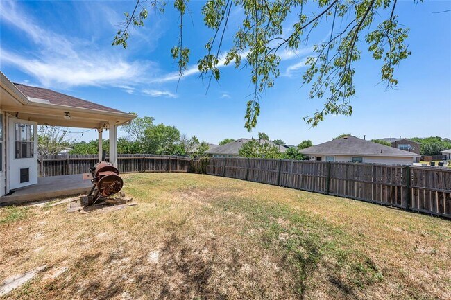 Foto del edificio - 245 Loon Lake Dr