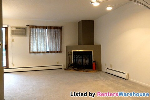 Building Photo - 7601 W 101st St