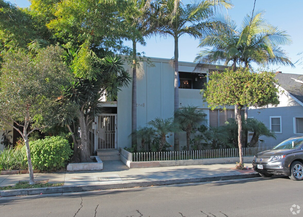 Building Photo - 2708 3rd St