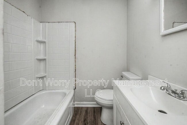 Building Photo - 1216 Lolly Ln