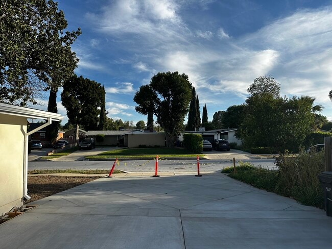 Foto del edificio - 20315 Hamlin St