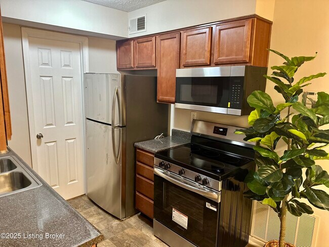 Foto del edificio - 219 Middletown Square