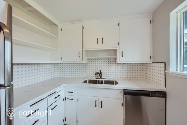 Foto del edificio - 6028 S 118Th Place