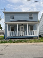 Building Photo - 108 S Hesperia St