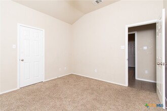 Building Photo - 7010 Cokui Dr