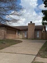 Building Photo - 22726 Leedstown Ln