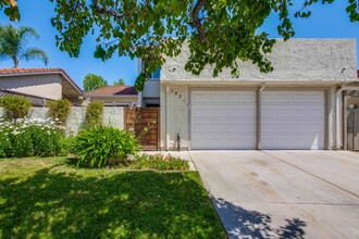 Building Photo - 1521 Willowhaven Ct