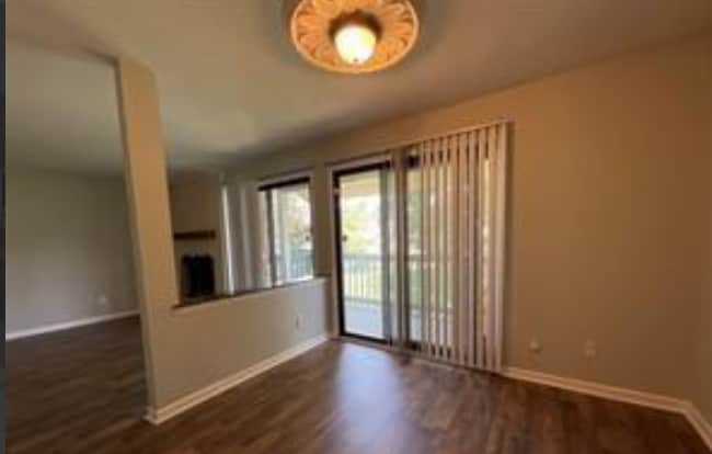 Foto del edificio - 11105 Harrowfield Rd