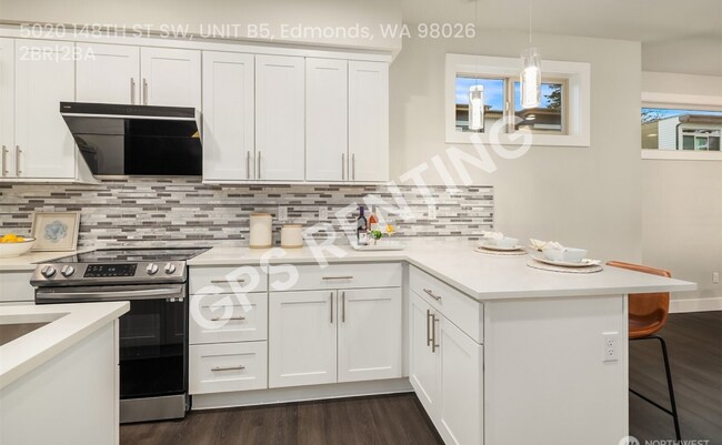 Photo - 5020 148TH ST SW-B5, Townhome