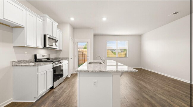 Foto del edificio - 4332 Newland St