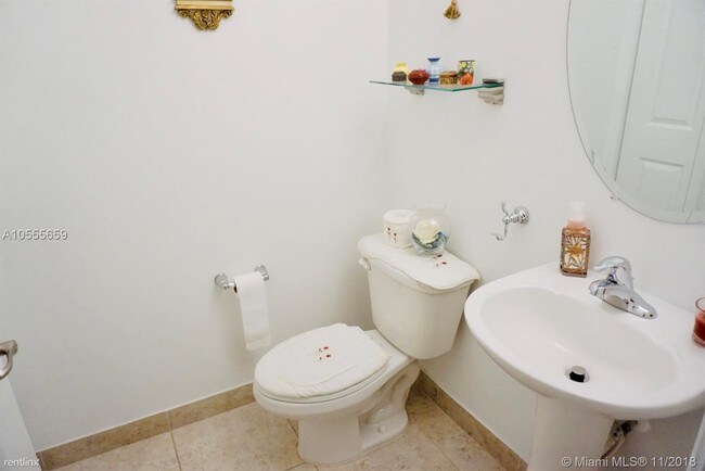 Building Photo - 3 br, 2.5 bath  - 149 SW 127th Ter