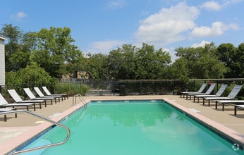 Building Photo - Aspen Landing