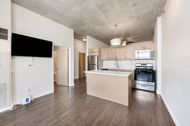 Foto del edificio - 1720 S Michigan Ave