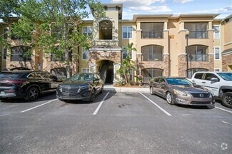 Building Photo - 10019 Courtney Palms Blvd