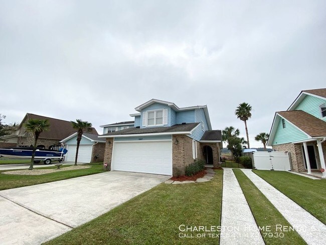 Building Photo - 5567 W Shirley Dr