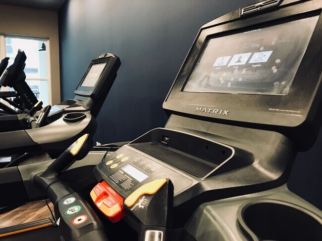 Foto del edificio - A1 | 1 Bed 1 Bath | 739 sf | $1540-$1847 |...