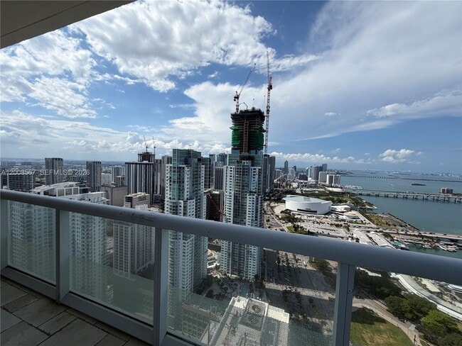 Foto del edificio - 50 Biscayne Blvd
