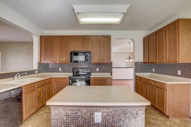 Foto del edificio - 507 Tyree Rd