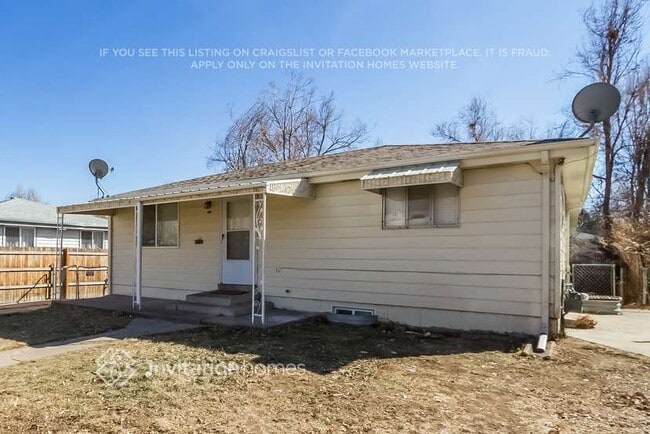 Foto del edificio - 2748 W Iowa Ave