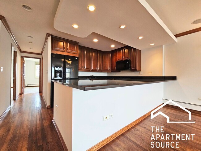 Foto del edificio - 1354 N Dearborn St