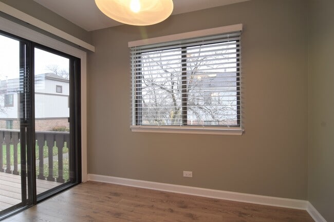 Building Photo - 274 Northbury Ct