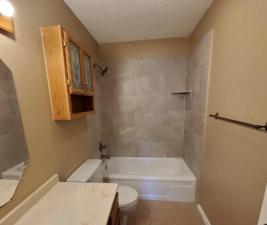 Building Photo - 817 Mountain Laurel Ln
