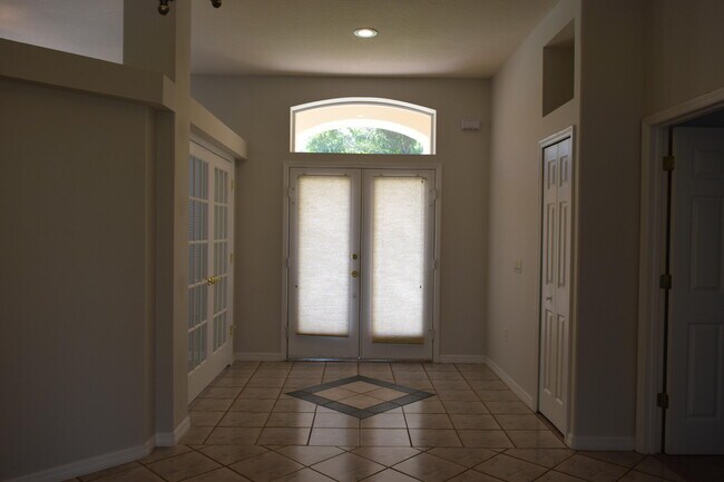 Building Photo - 756 Conestee Dr