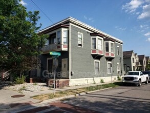 Building Photo - 900 Cherry St SE