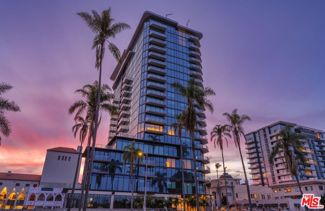 Foto principal - 525 Olive St