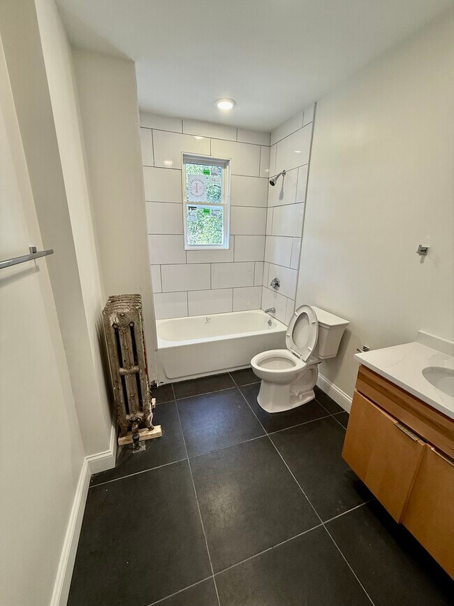 Building Photo - Chestnut Street Residences