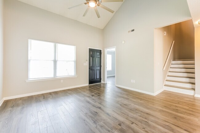 Foto del edificio - 206 Glenlea Ln