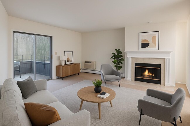 Building Photo - 2407 S Goebbert Rd