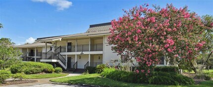 Building Photo - 29129 Bay Hollow Dr
