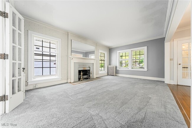 Building Photo - 1465 W Clifton Blvd