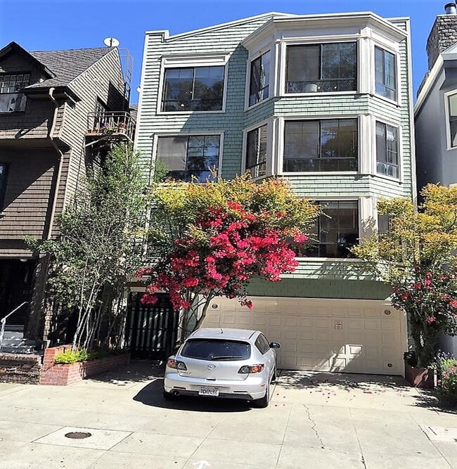 Photo - 1576 Fell St Apartment