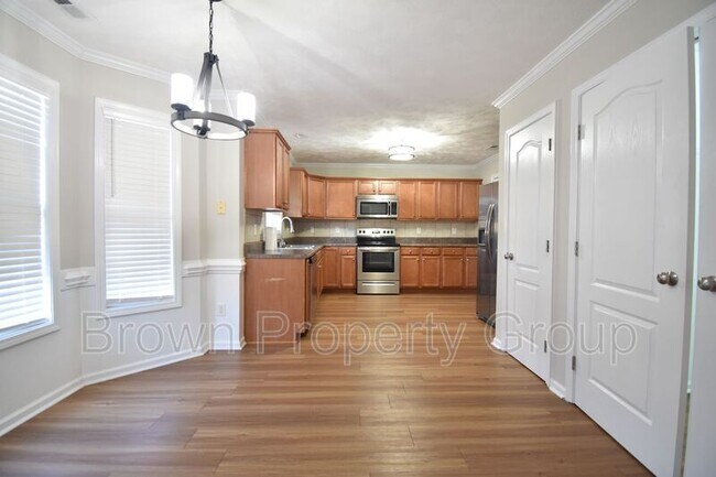 Foto del edificio - 5609 Thackeray Dr