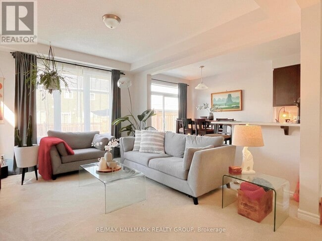 Building Photo - 153 Pictou Cres