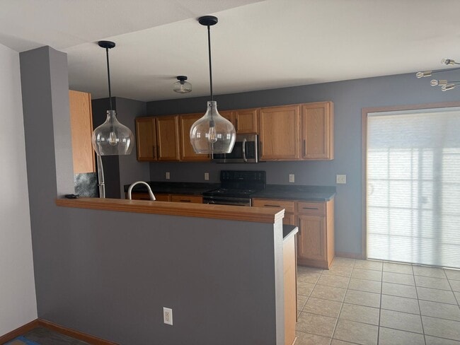 Building Photo - Remodeled 3BR 3BA Duplex in Black Earth – $2,950 Month-to-Month