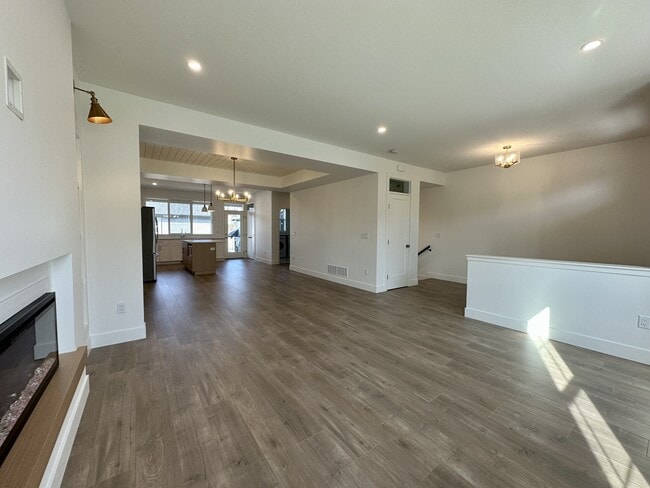 Building Photo - 7885 Cedarbrook Rd