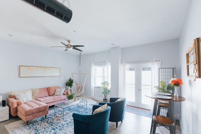 Foto del edificio - 202 E Main St