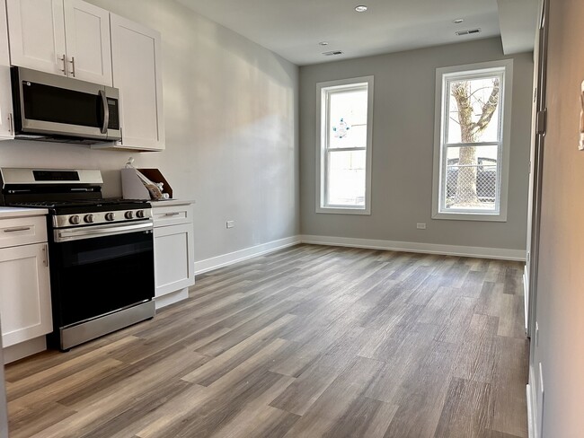Foto del edificio - 1440 S Rockwell St